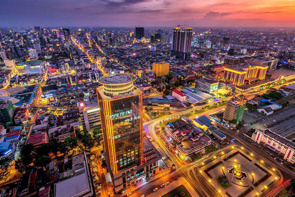 柬埔寨金边市郊，41号公路处设厂